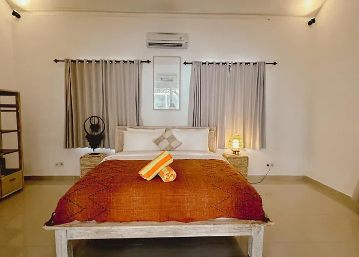 Nawa Private Pool 3bedrooms فيلة سمينياك