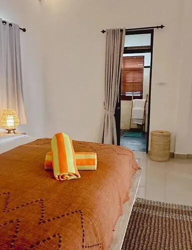 Nawa Private Pool 3bedrooms فيلة *