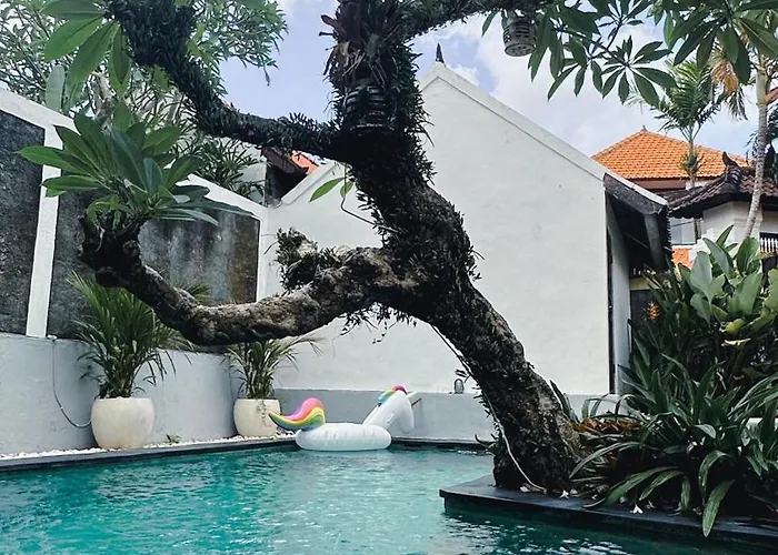 Nawa Private Pool 3bedrooms فيلة